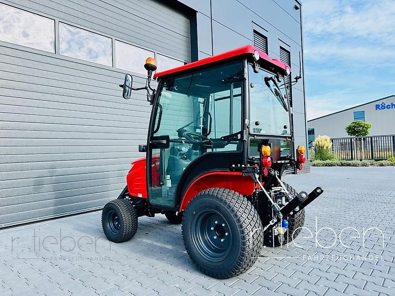 Weinbautraktor Türe ait Branson TYM Branson T 255 - 2505 H, Neumaschine içinde Haren (resim 14)