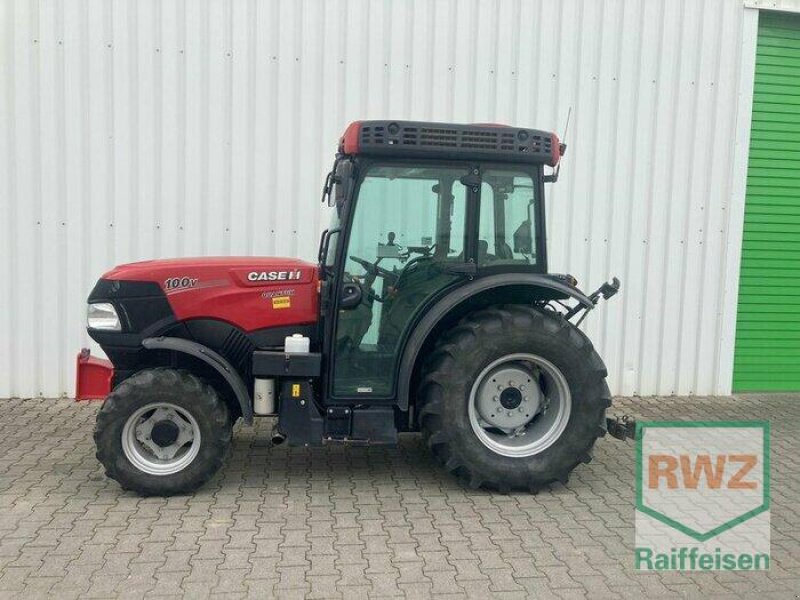 Weinbautraktor a típus Case IH Quantum 100V, Gebrauchtmaschine ekkor: Saulheim (Kép 1)