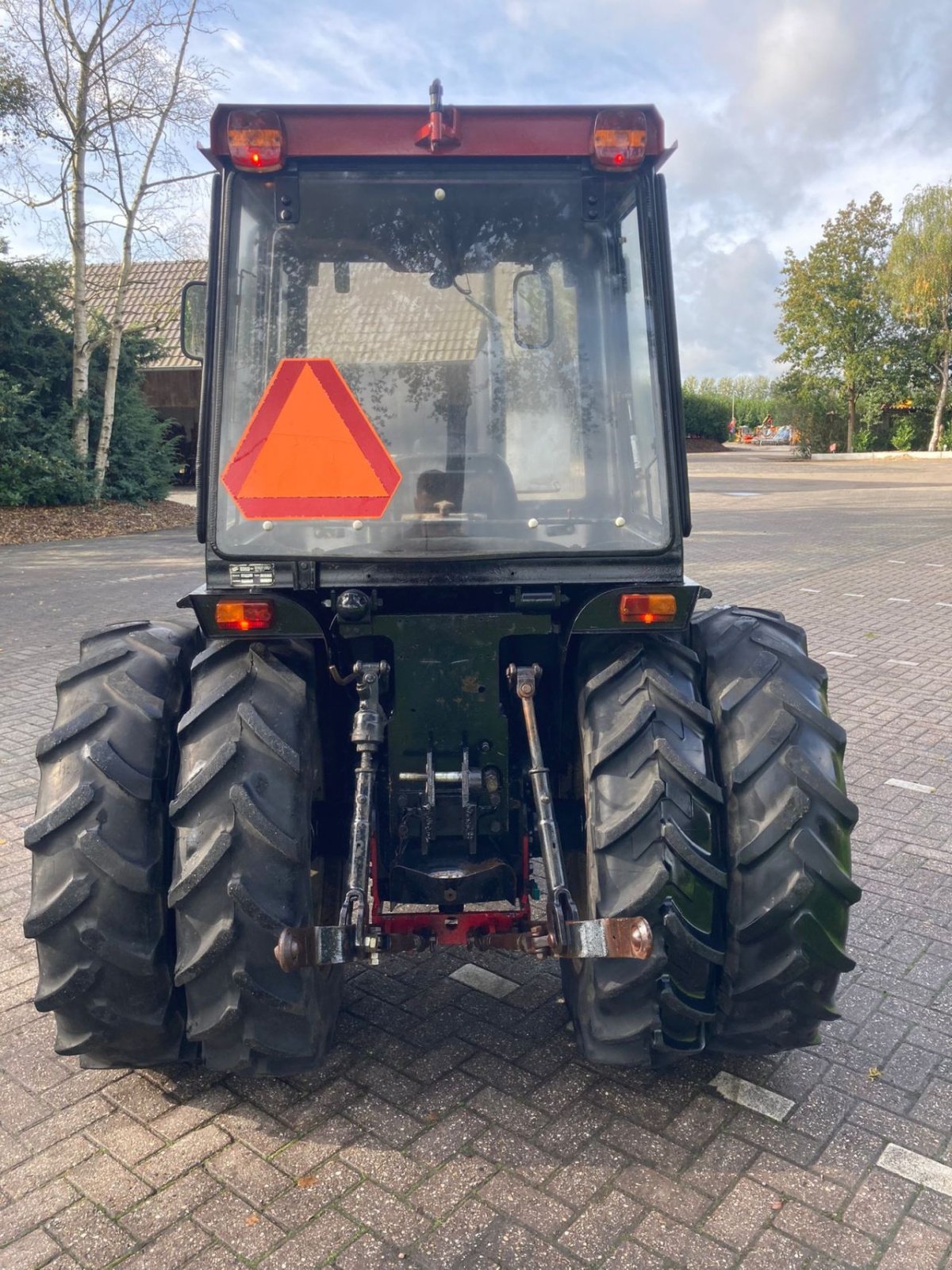 Weinbautraktor des Typs Case IH SM 733, Gebrauchtmaschine in Vriezenveen (Bild 4)