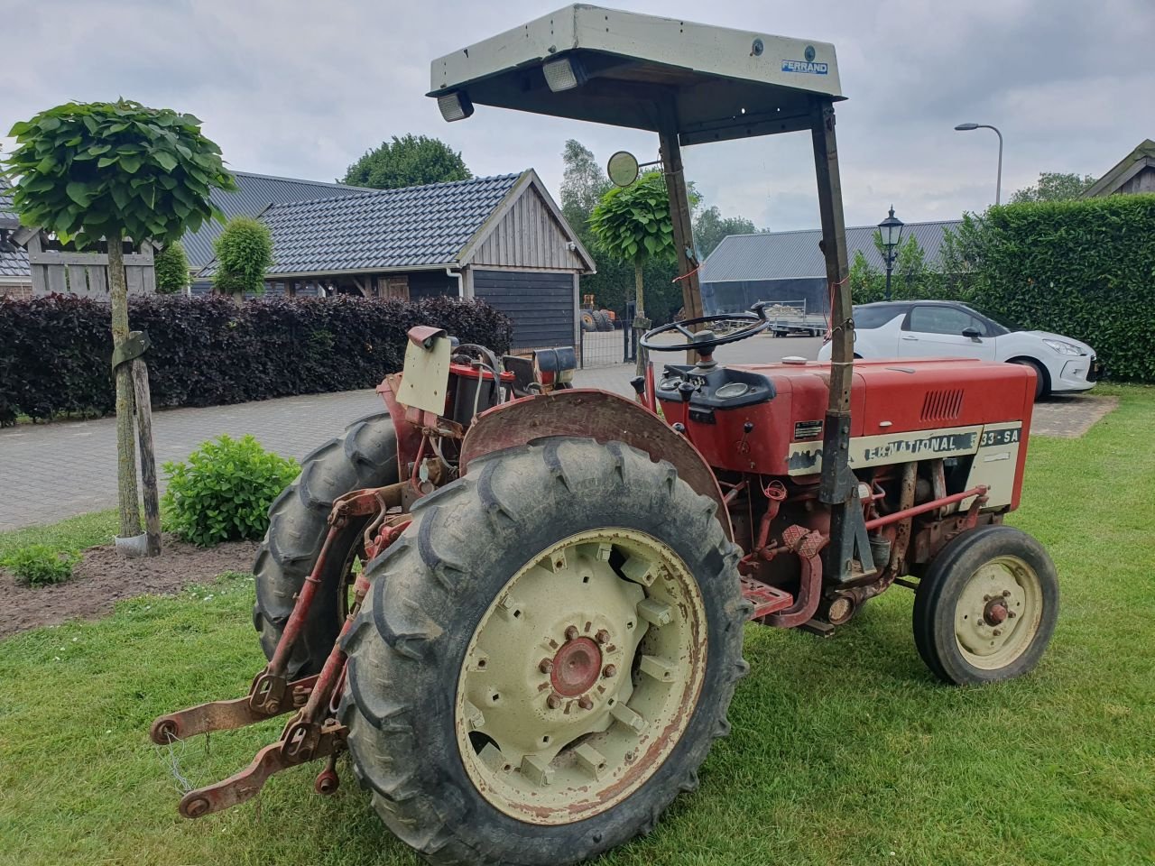 Weinbautraktor van het type Case Ih 533 Smalspoor, Gebrauchtmaschine in Weiteveen (Foto 6)