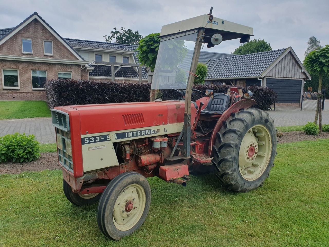 Weinbautraktor des Typs Case Ih 533 Smalspoor, Gebrauchtmaschine in Weiteveen (Bild 2)