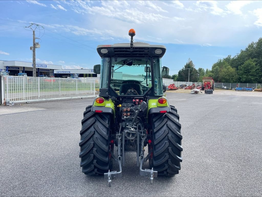 Weinbautraktor des Typs CLAAS NEXOS 240 F, Gebrauchtmaschine in Montauban (Bild 7)