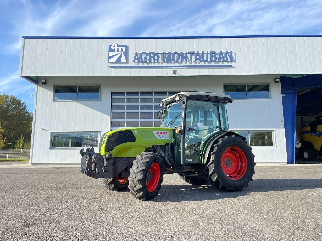 Weinbautraktor Türe ait CLAAS NEXOS 240 F, Gebrauchtmaschine içinde Montauban (resim 1)