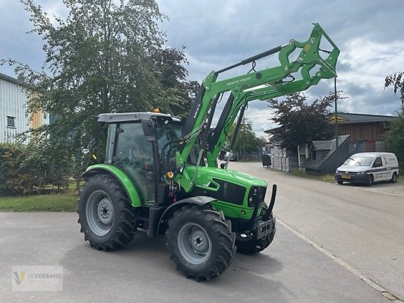 Weinbautraktor of the type Deutz-Fahr 5080 D Keyline, Neumaschine in Fischbach/Clervaux (Picture 1)