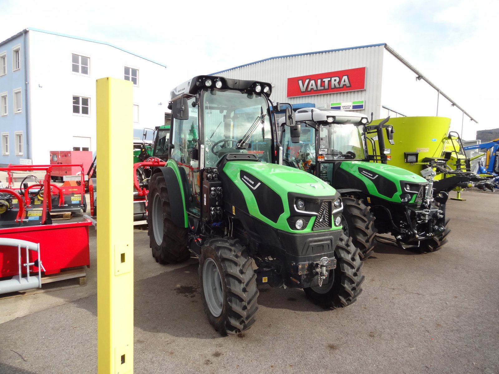 Weinbautraktor tip Deutz-Fahr 5090.4 D, Gebrauchtmaschine in St.Andrä-Wördern (Poză 4)