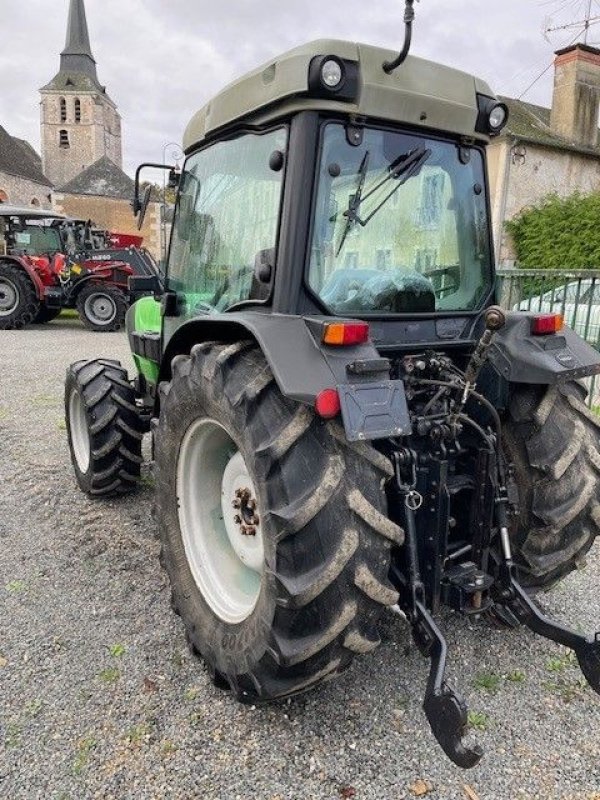 Weinbautraktor del tipo Deutz-Fahr AGROPLUS F 410, Gebrauchtmaschine en SAINT GERMAIN D'ARCE (Imagen 8)