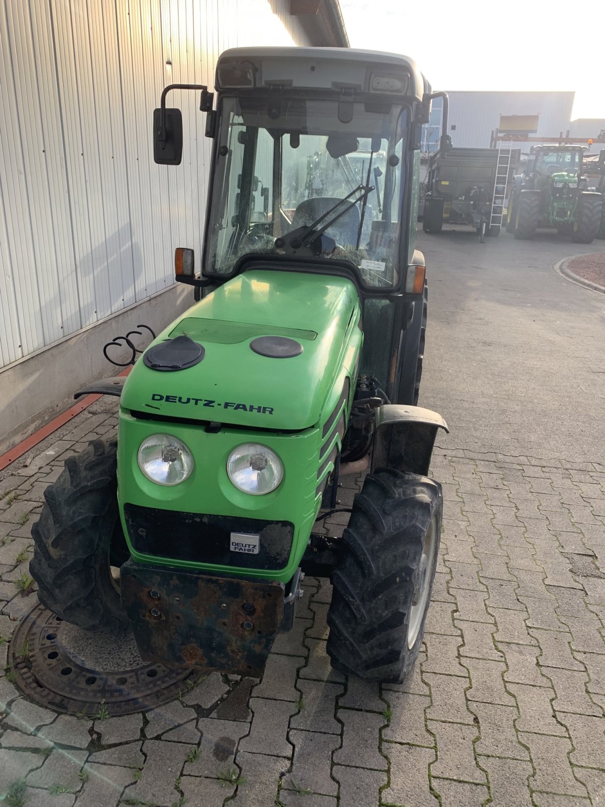 Weinbautraktor typu Deutz-Fahr Agroplus F 90, Gebrauchtmaschine v Bad Sobernheim (Obrázek 2)