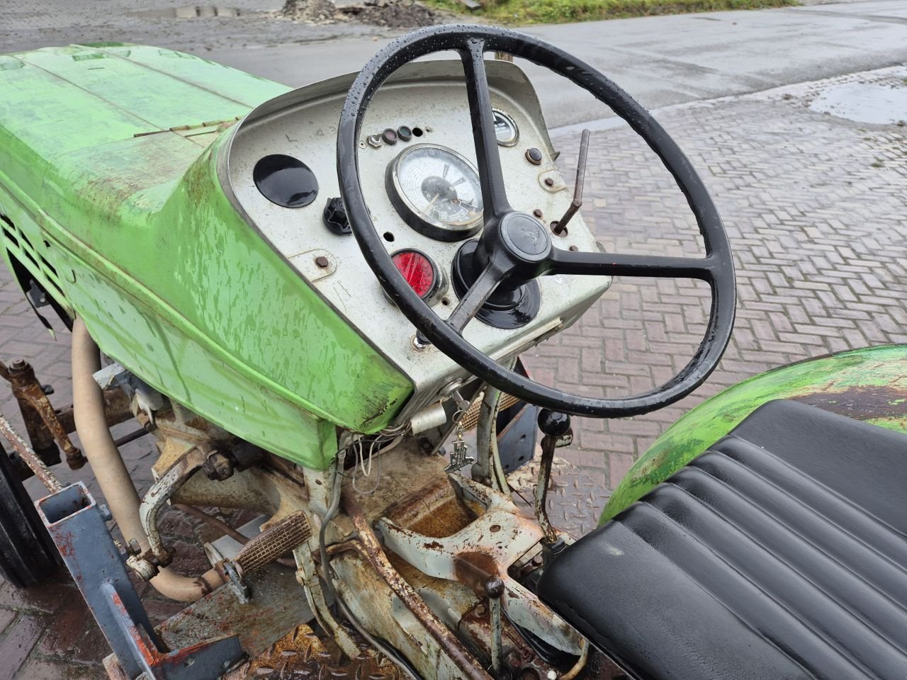 Weinbautraktor of the type Deutz 2x 4006P, Gebrauchtmaschine in Weiteveen (Picture 7)