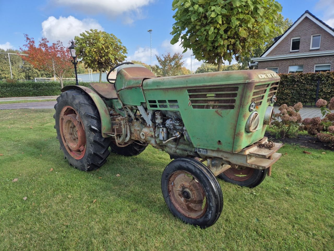 Weinbautraktor of the type Deutz 2x 4006P, Gebrauchtmaschine in Weiteveen (Picture 8)