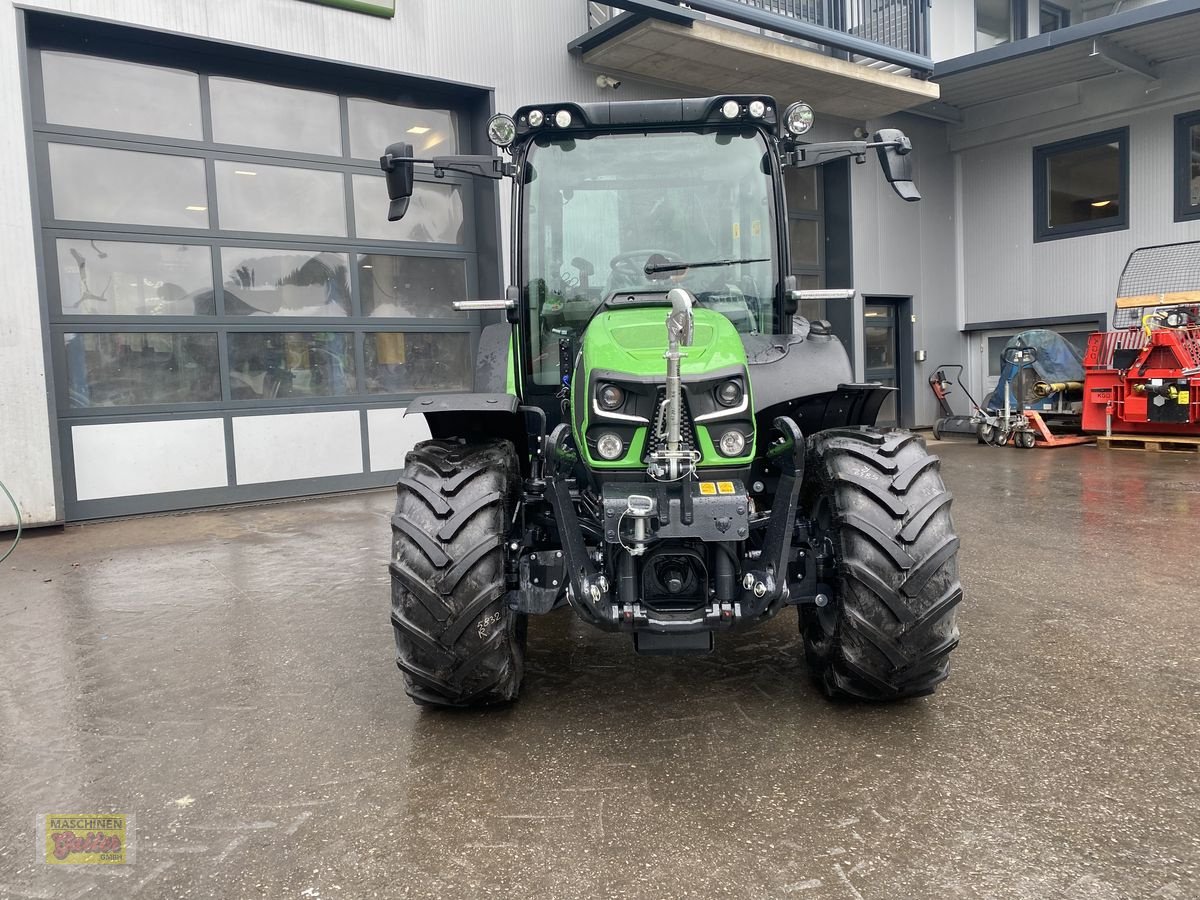 Weinbautraktor van het type Deutz 5105 D TTV Stufenloser Traktor, Neumaschine in Kötschach (Foto 2)