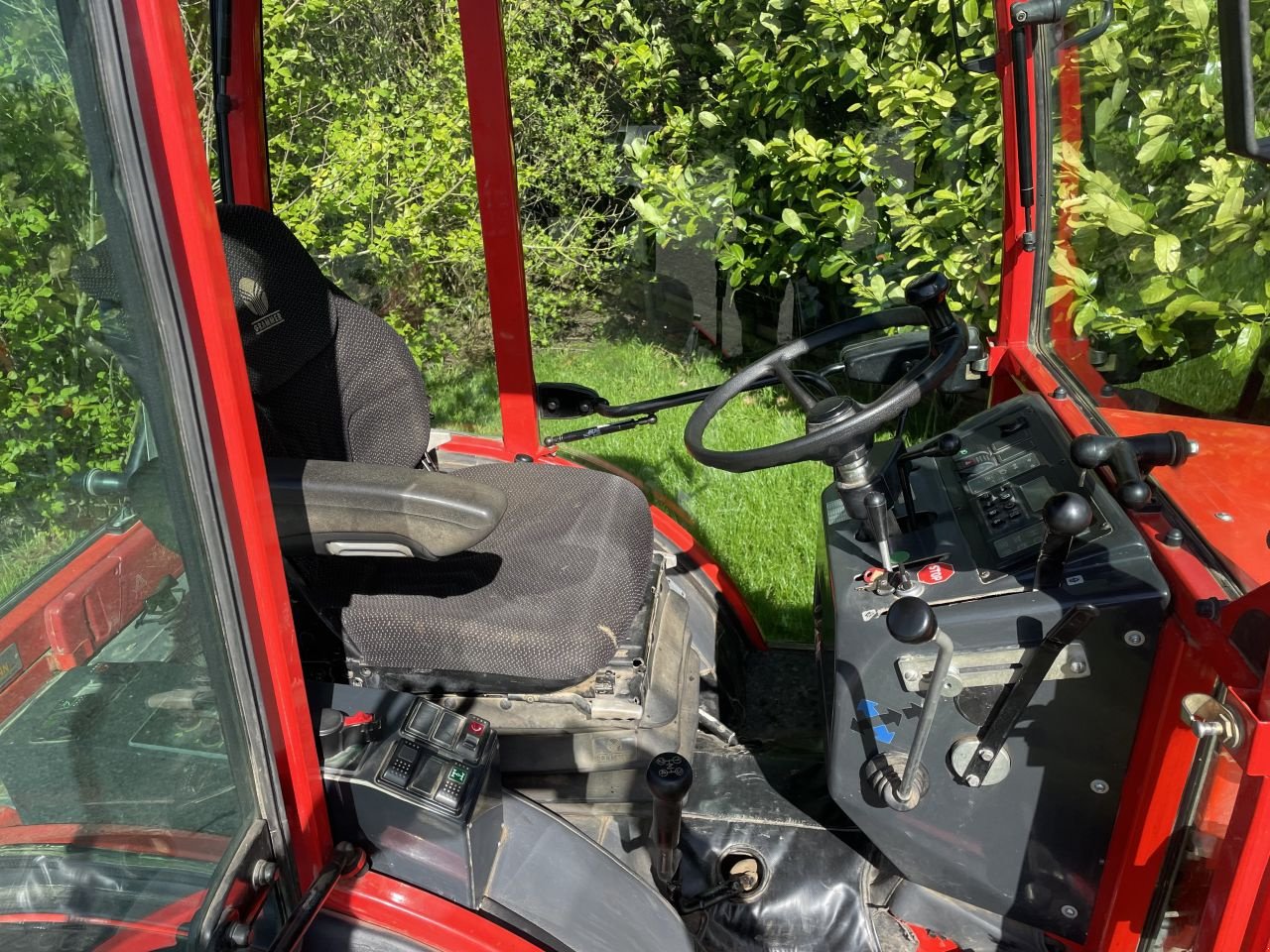 Weinbautraktor van het type Dexheimer 507, Gebrauchtmaschine in Klaaswaal (Foto 4)