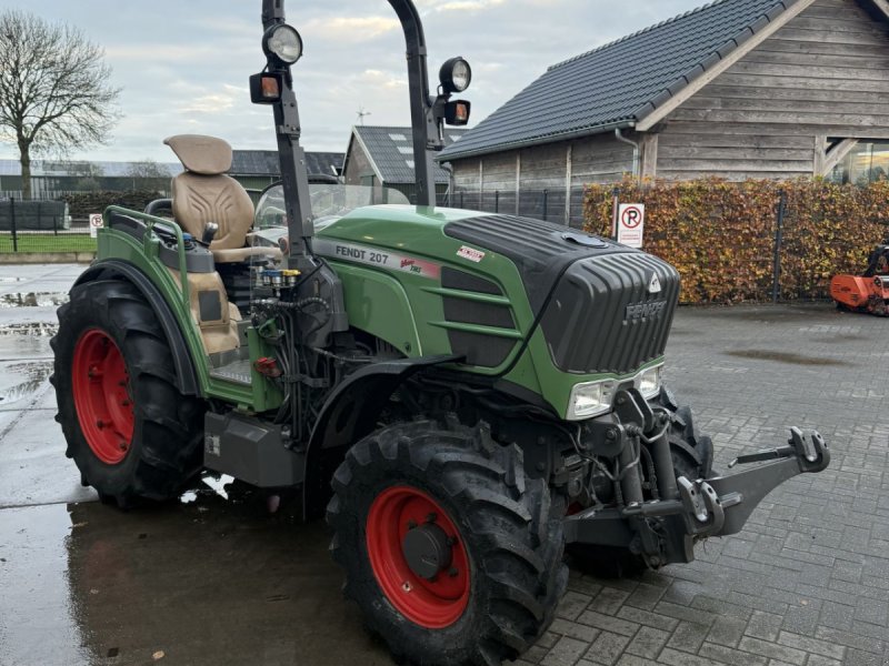 Weinbautraktor typu Fendt 207vario, Gebrauchtmaschine v Wadenoijen