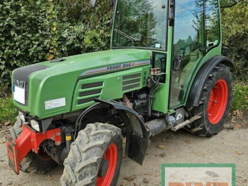 Weinbautraktor za tip Fendt 208V, Gebrauchtmaschine u Saulheim