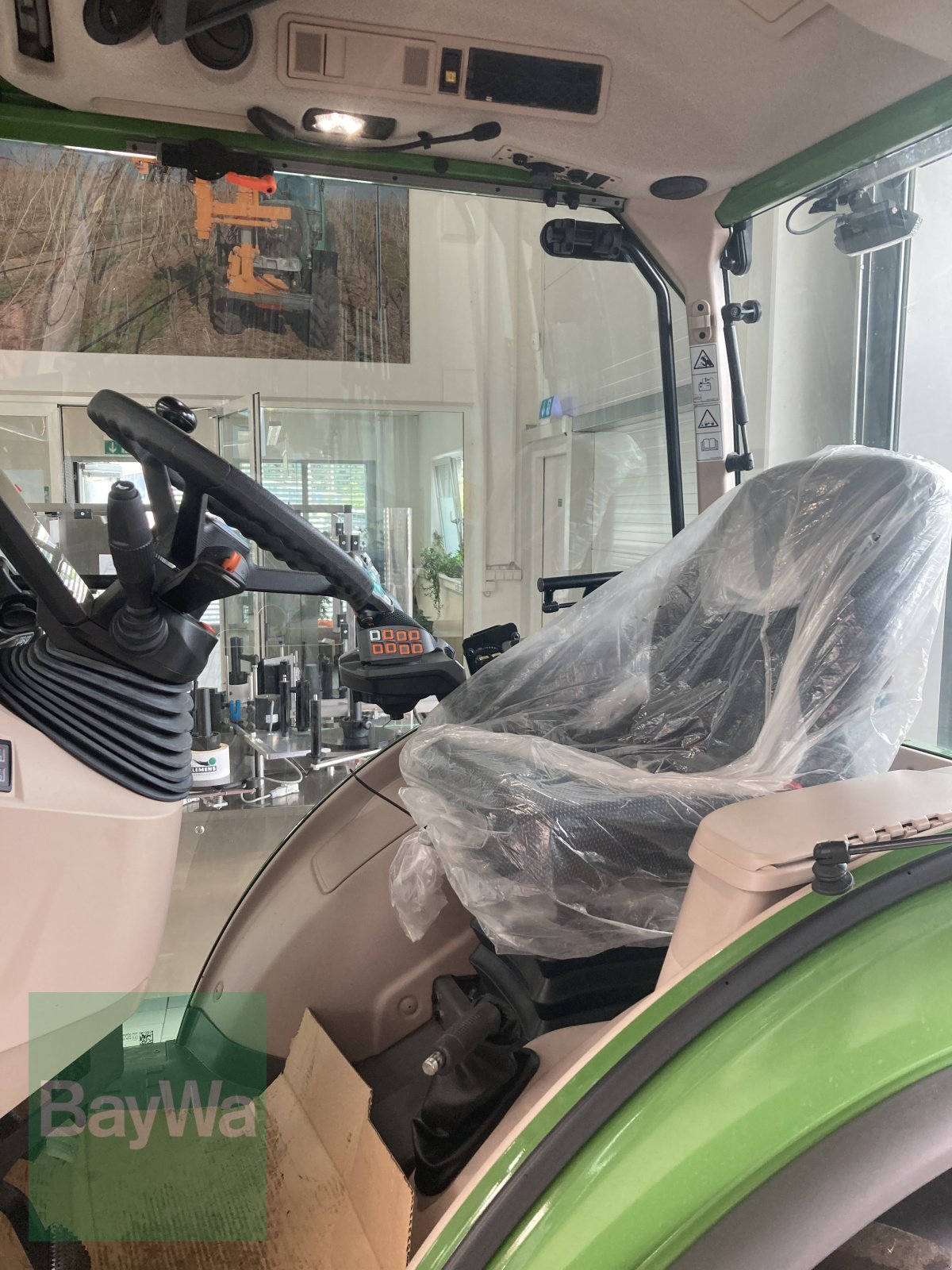 Weinbautraktor tipa Fendt 209 Vario V, Gebrauchtmaschine u Volkach (Slika 8)