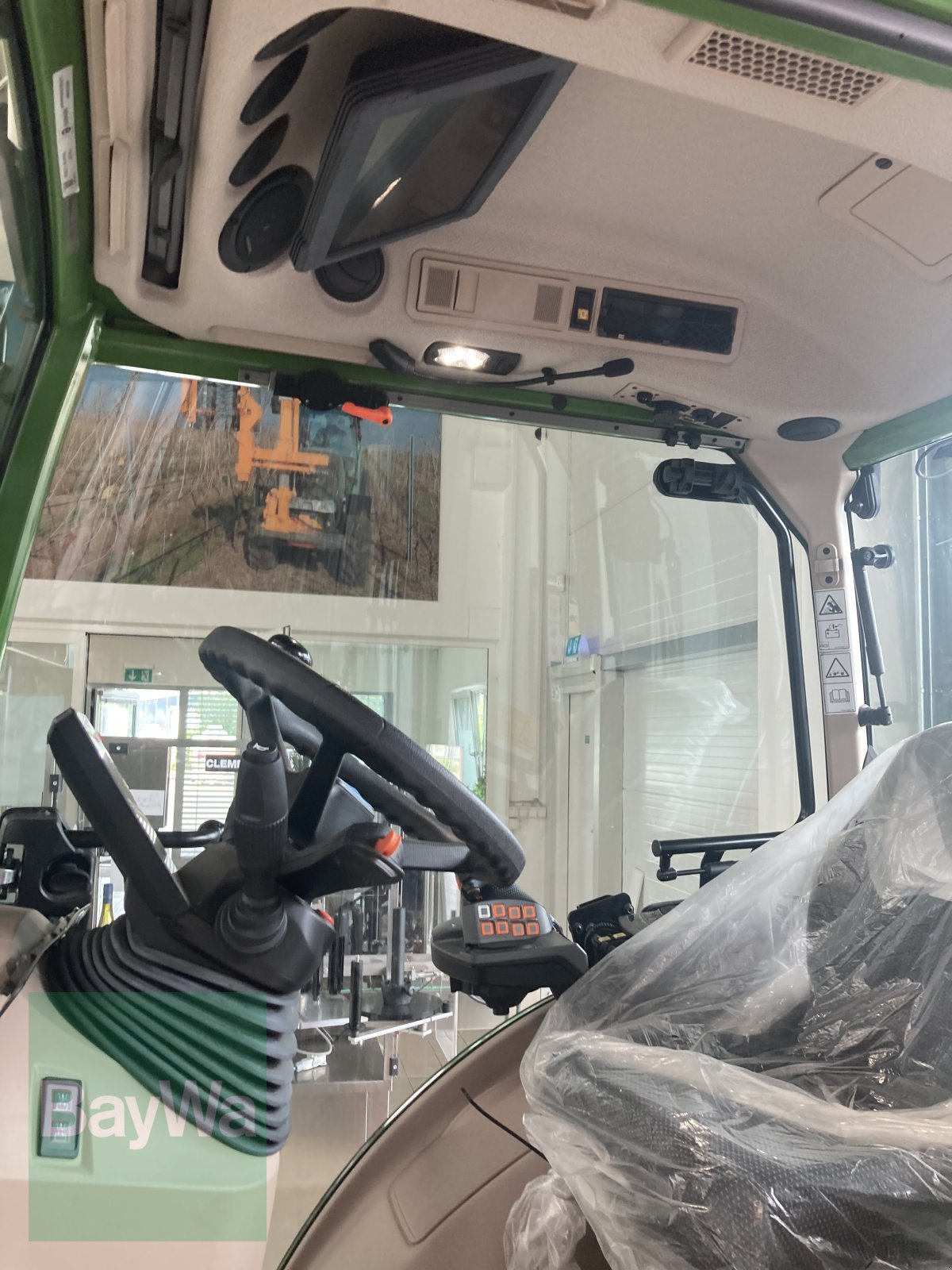 Weinbautraktor tipa Fendt 209 Vario V, Gebrauchtmaschine u Volkach (Slika 9)