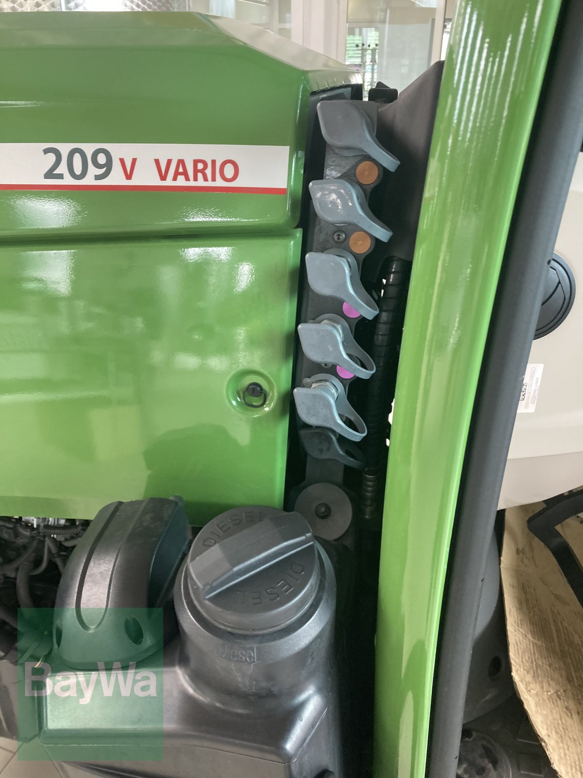 Weinbautraktor typu Fendt 209 Vario V, Gebrauchtmaschine v Volkach (Obrázok 10)