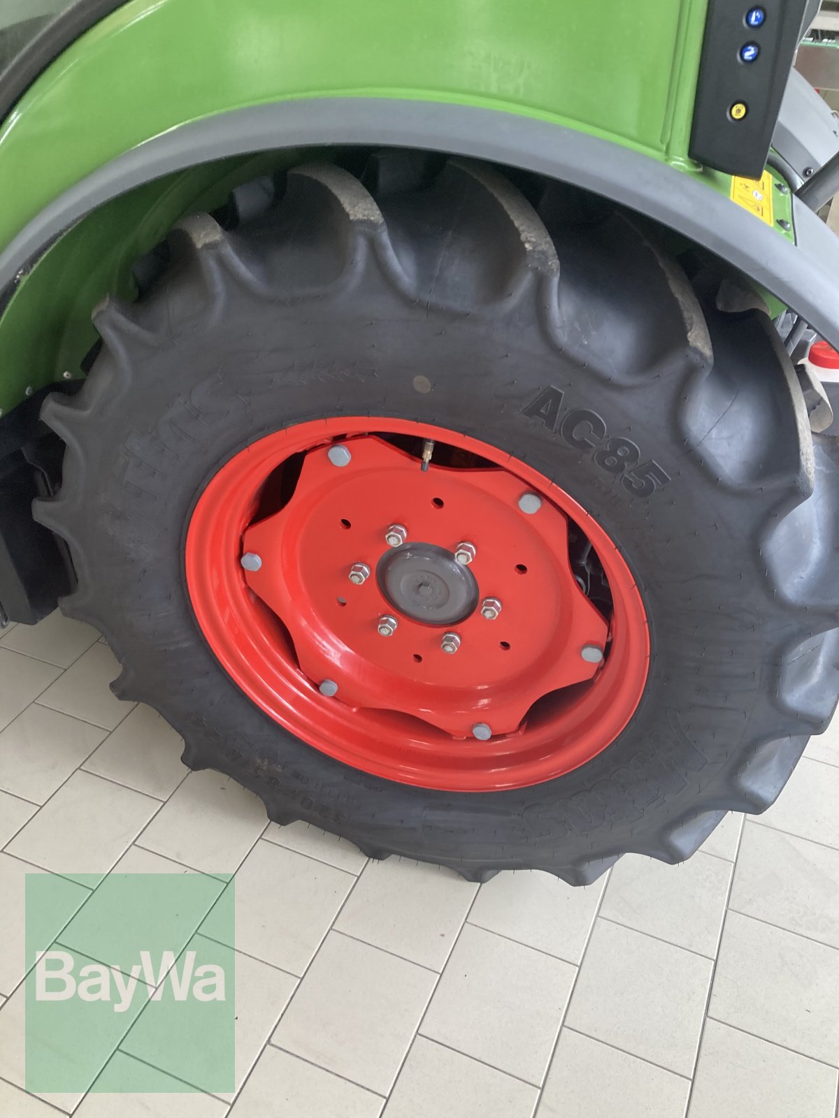 Weinbautraktor tip Fendt 209 Vario V, Gebrauchtmaschine in Volkach (Poză 12)