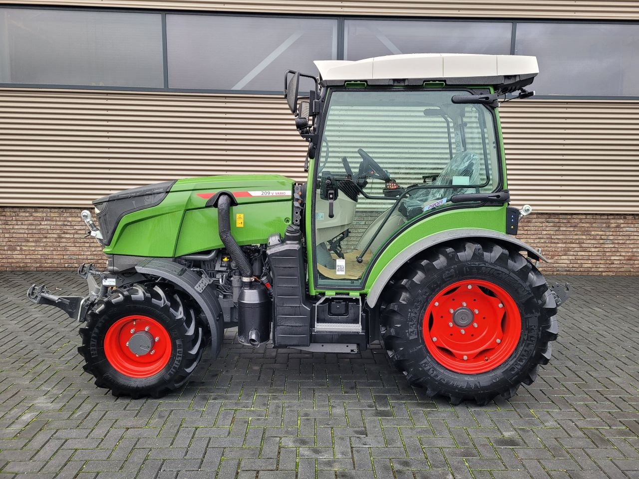 Weinbautraktor a típus Fendt 209va vario gen3 210-211, Neumaschine ekkor: Houten (Kép 6)