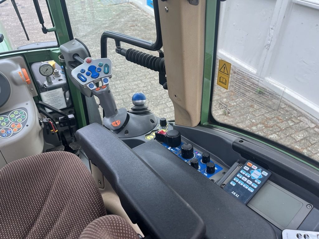 Weinbautraktor Türe ait Fendt 210 F, Gebrauchtmaschine içinde Kampen (resim 7)