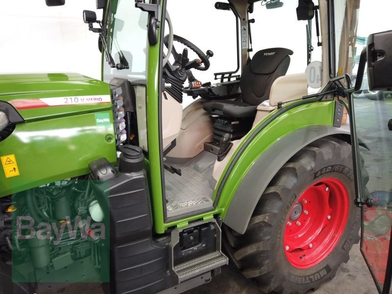 Weinbautraktor typu Fendt 210 V VARIO GEN3, Gebrauchtmaschine v Erbach (Obrázek 9)