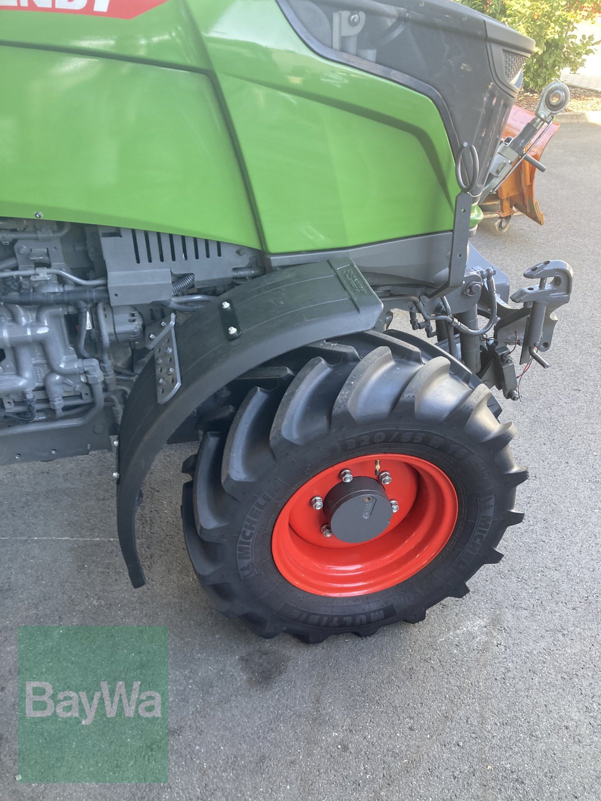 Weinbautraktor του τύπου Fendt 210 Vario VA, Gebrauchtmaschine σε Volkach (Φωτογραφία 4)