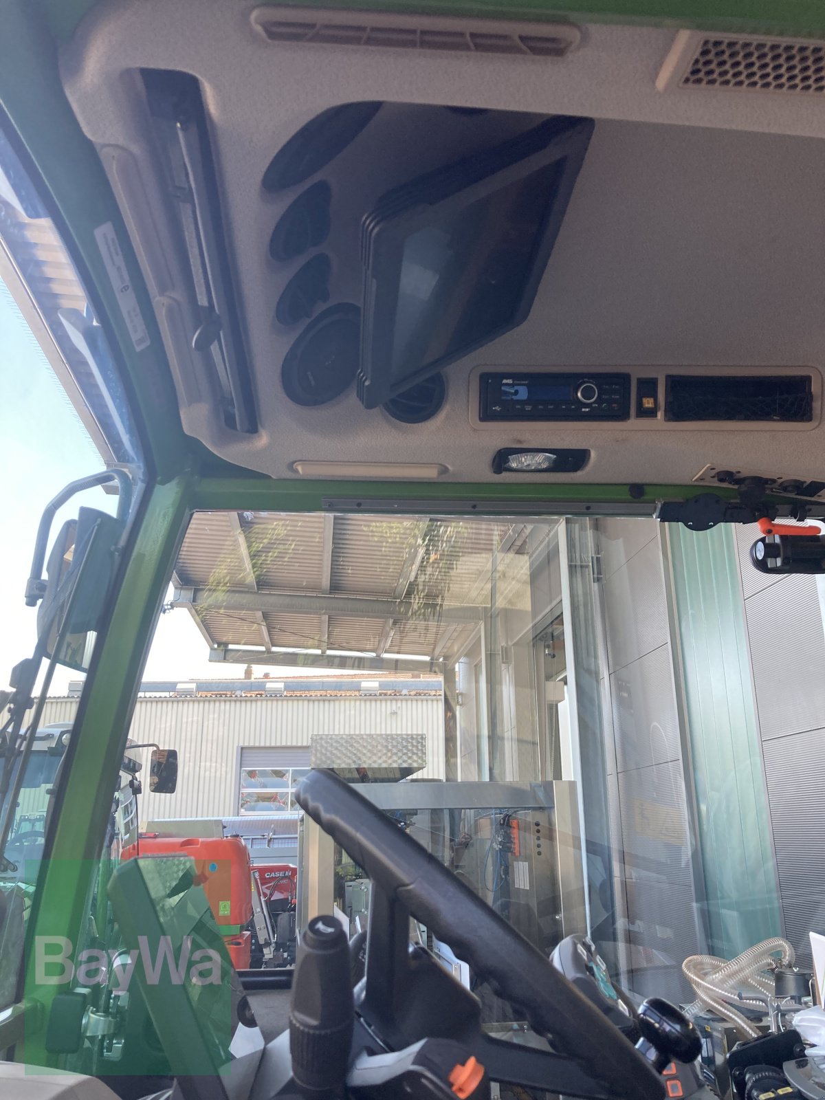 Weinbautraktor του τύπου Fendt 210 Vario VA, Gebrauchtmaschine σε Volkach (Φωτογραφία 9)