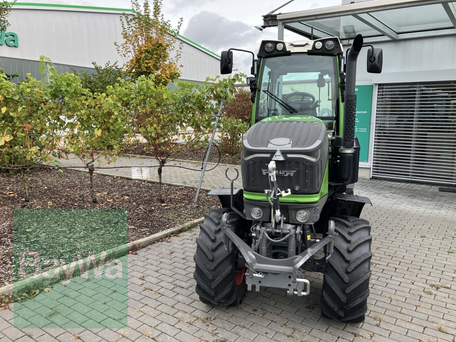 Weinbautraktor del tipo Fendt 211 GEN 3, Gebrauchtmaschine en Volkach (Imagen 5)