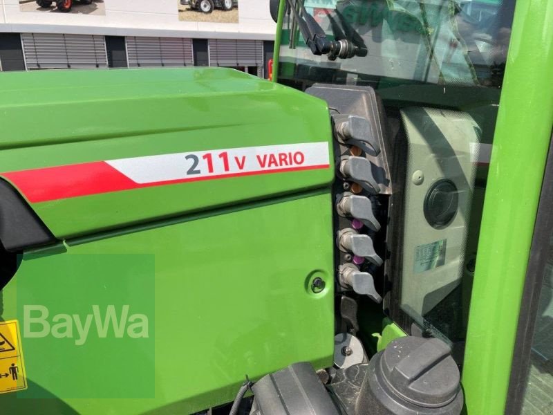 Weinbautraktor tipa Fendt 211 V VARIO GEN3 PROFI+ SET1, Gebrauchtmaschine u Brackenheim (Slika 13)