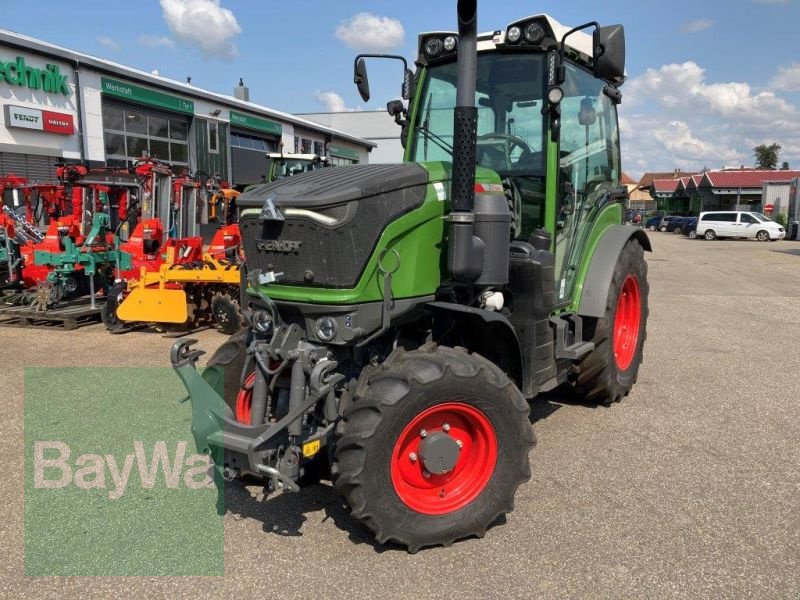 Weinbautraktor van het type Fendt 211 V VARIO GEN3 PROFI+ SET1, Gebrauchtmaschine in Brackenheim (Foto 2)