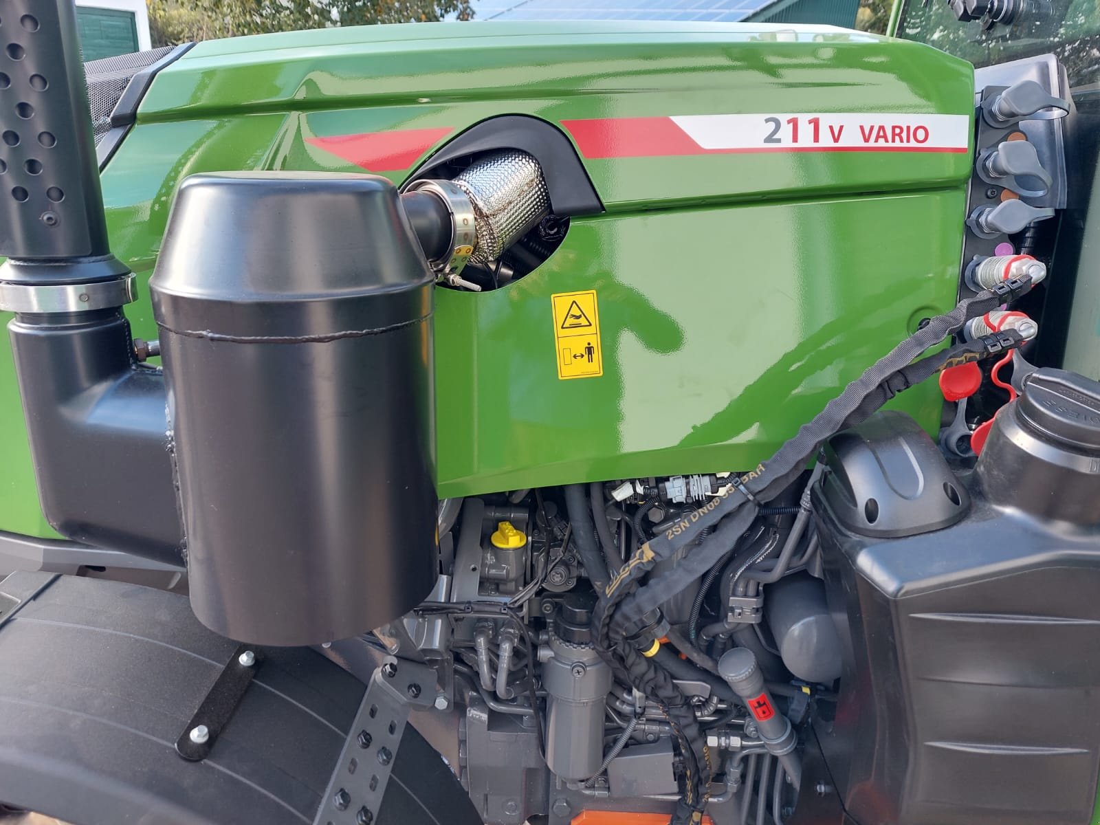 Weinbautraktor za tip Fendt 211 Vario, Gebrauchtmaschine u Riedenheim (Slika 7)