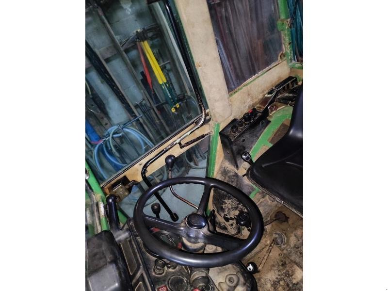 Weinbautraktor tipa Fendt 260V, Gebrauchtmaschine u ANTIGNY (Slika 4)