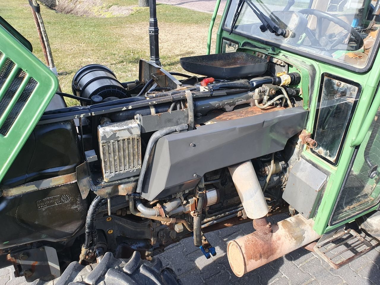 Weinbautraktor tip Fendt 270 v Smalspoor, Gebrauchtmaschine in Weiteveen (Poză 8)