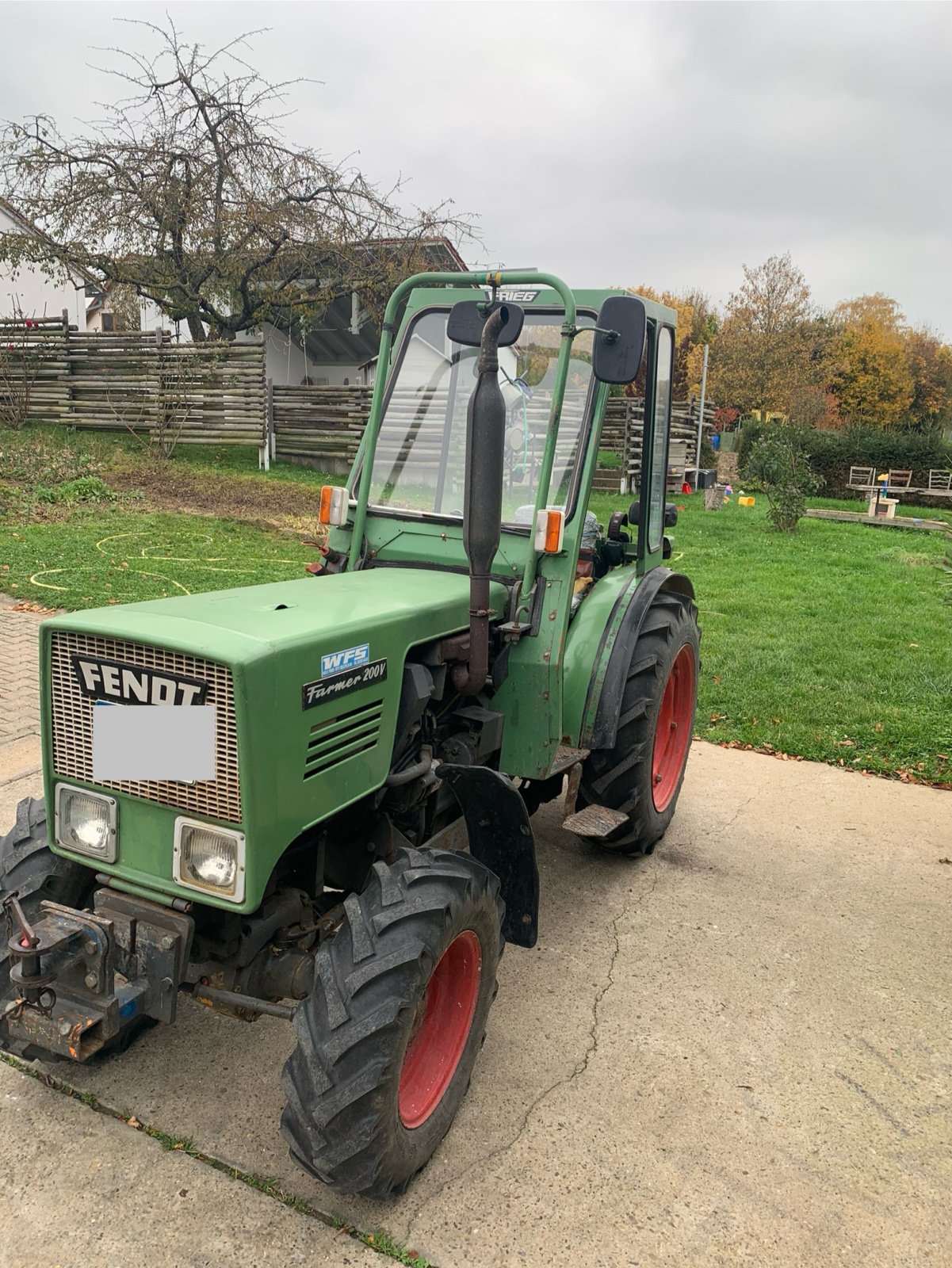 Weinbautraktor typu Fendt Farmer 200 V, Gebrauchtmaschine v Kitzingen (Obrázek 1)