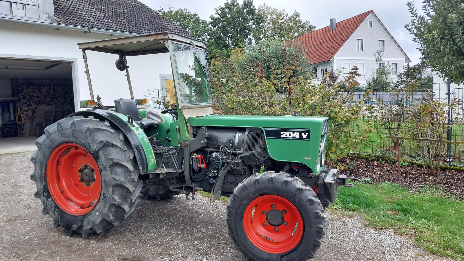 Weinbautraktor typu Fendt Farmer 204 V, Gebrauchtmaschine v Rudelzhausen (Obrázok 2)