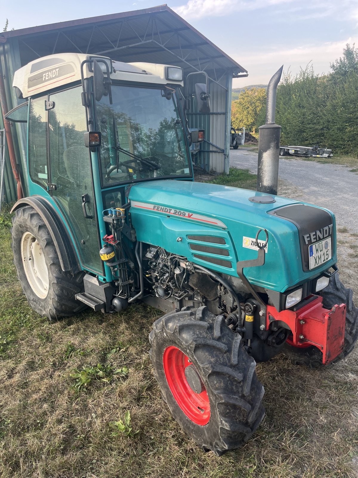 Weinbautraktor tipa Fendt Farmer 209 VA, Gebrauchtmaschine u Erlabrunn (Slika 1)