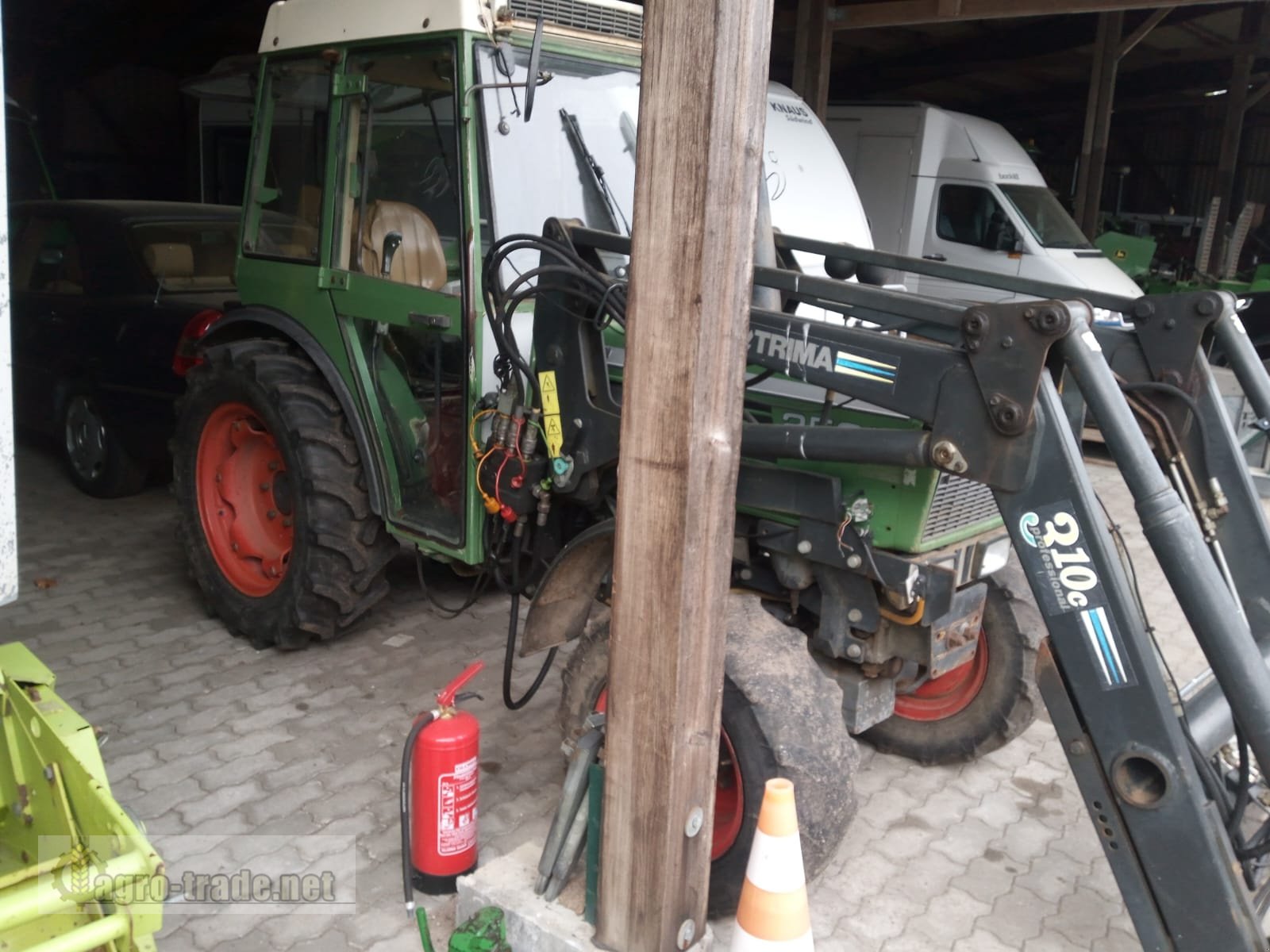 Weinbautraktor typu Fendt Farmer 250 V, Gebrauchtmaschine w Ellerdorf (Zdjęcie 3)