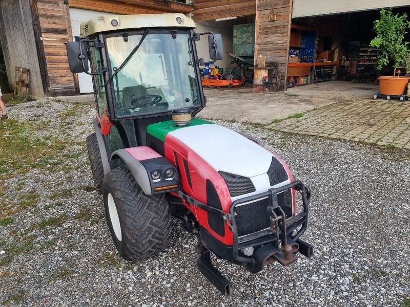 Weinbautraktor typu Ferrari AR/H2 95FAR, Gebrauchtmaschine w Gabersdorf (Zdjęcie 16)