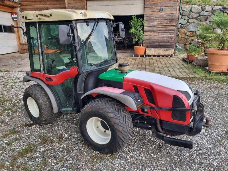 Weinbautraktor typu Ferrari AR/H2 95FAR, Gebrauchtmaschine v Gabersdorf (Obrázek 15)