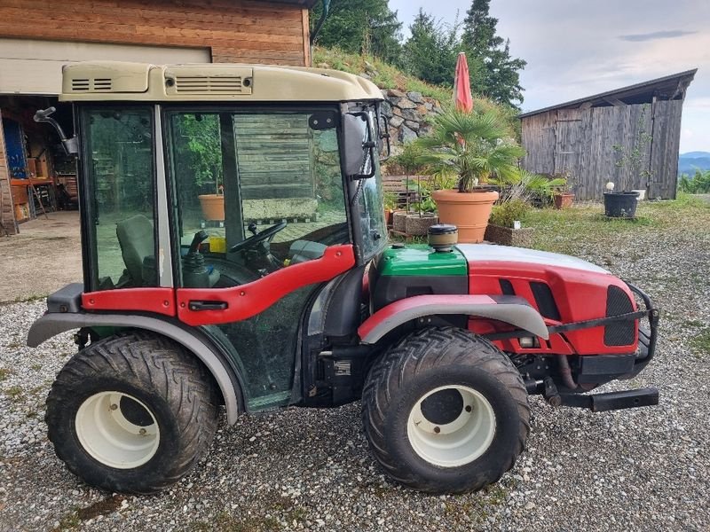 Weinbautraktor typu Ferrari AR/H2 95FAR, Gebrauchtmaschine w Gabersdorf (Zdjęcie 14)