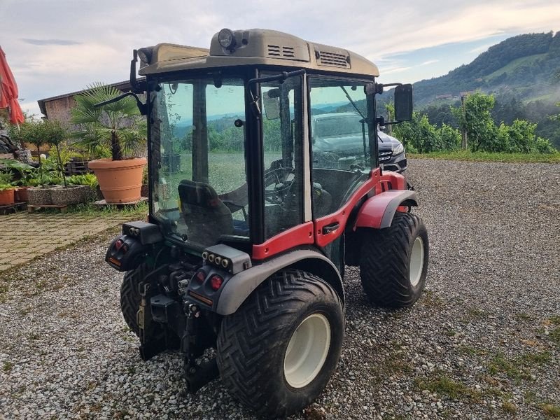 Weinbautraktor typu Ferrari AR/H2 95FAR, Gebrauchtmaschine w Gabersdorf (Zdjęcie 13)