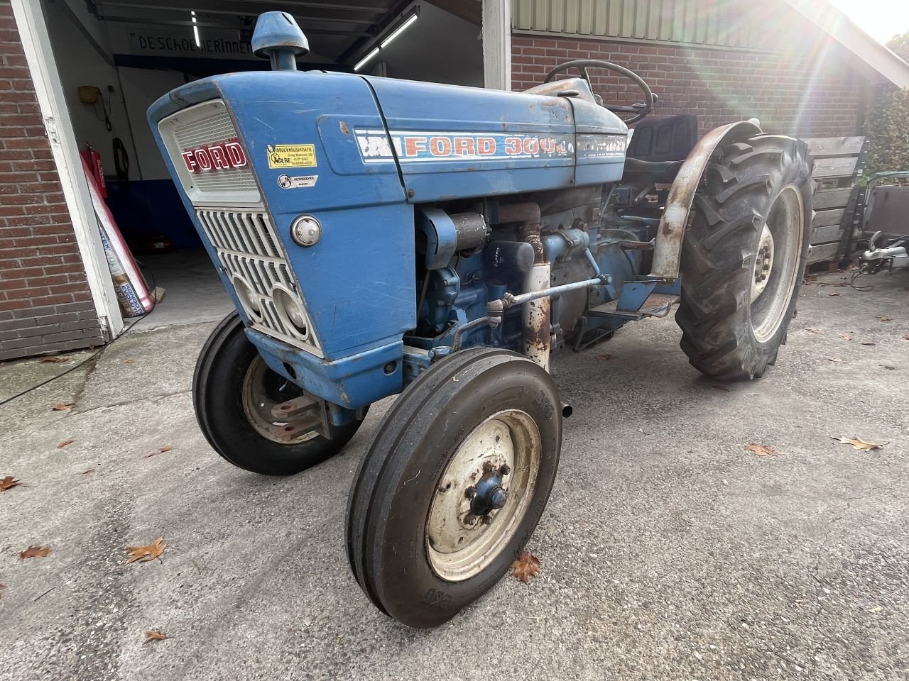 Weinbautraktor van het type Ford 3000, Gebrauchtmaschine in Nieuw Roden (Foto 1)