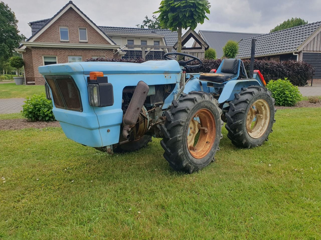 Weinbautraktor del tipo Goldoni GM 430, Gebrauchtmaschine en Weiteveen (Imagen 1)