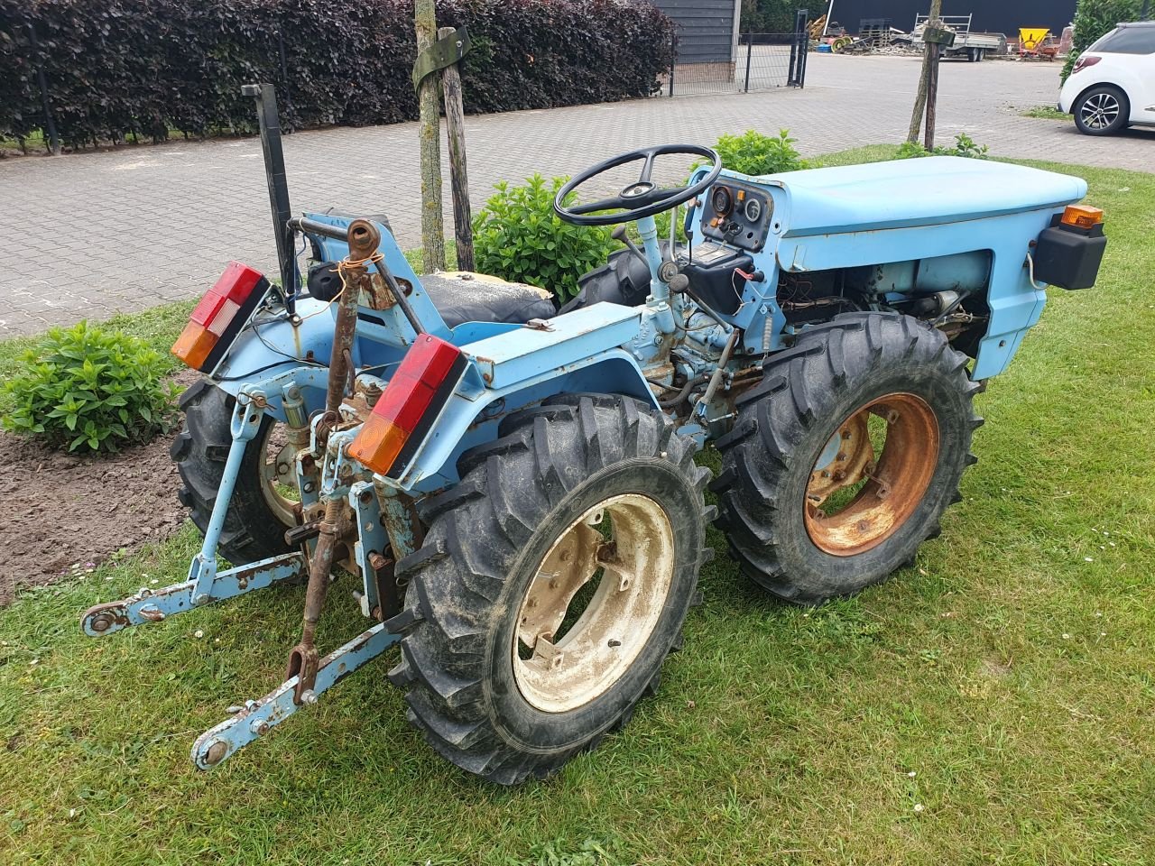 Weinbautraktor typu Goldoni GM 430, Gebrauchtmaschine w Weiteveen (Zdjęcie 3)