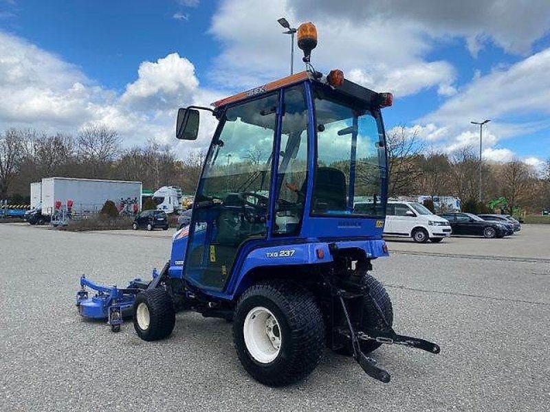 Weinbautraktor typu Iseki TXG 237 Allrad inkl. Mähdeck, FM 1,37H, Gebrauchtmaschine v Altenstadt (Obrázek 11)