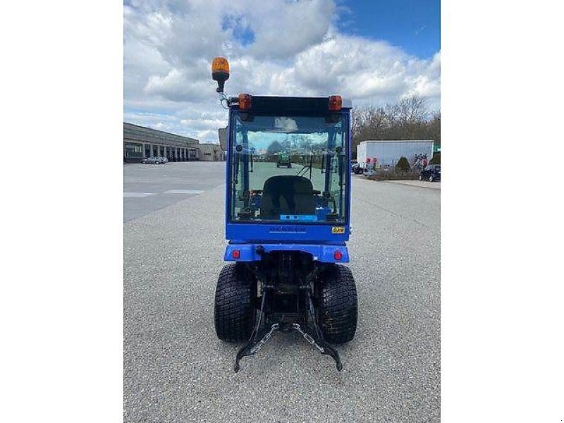 Weinbautraktor van het type Iseki TXG 237 Allrad inkl. Mähdeck, FM 1,37H, Gebrauchtmaschine in Altenstadt (Foto 8)