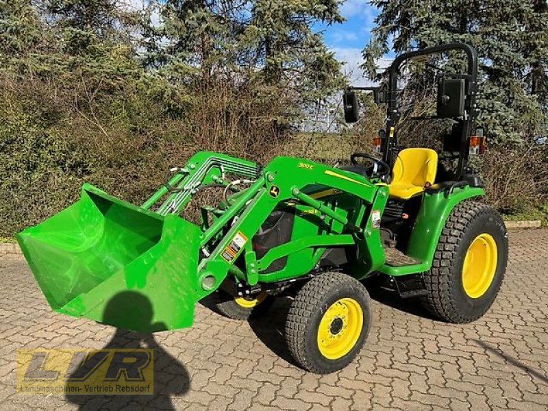 Weinbautraktor tip John Deere 3038E mit Frontlader und Schaufel, Vorführmaschine in Steinau-Rebsdorf (Poză 2)