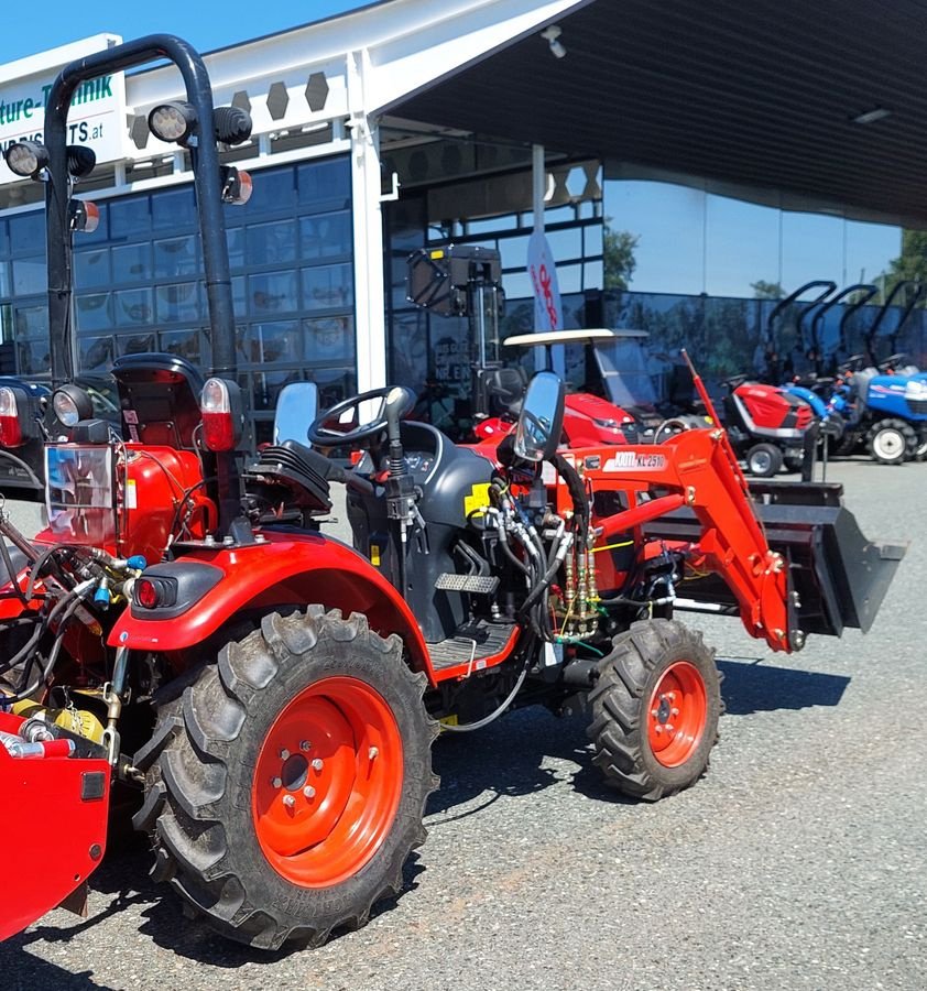 Weinbautraktor tip Kioti CK 3310, Gebrauchtmaschine in Strem (Poză 4)