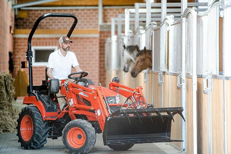 Weinbautraktor des Typs Kioti CS2520U-EU 4-WD AKTION, Neumaschine in Wien (Bild 3)