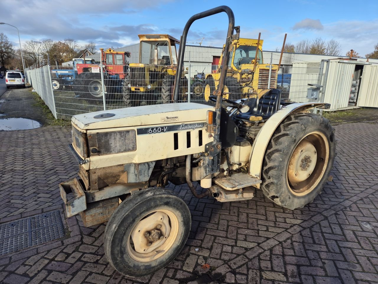 Weinbautraktor des Typs Lamborghini 660v Smalspoor, Gebrauchtmaschine in Weiteveen (Bild 1)