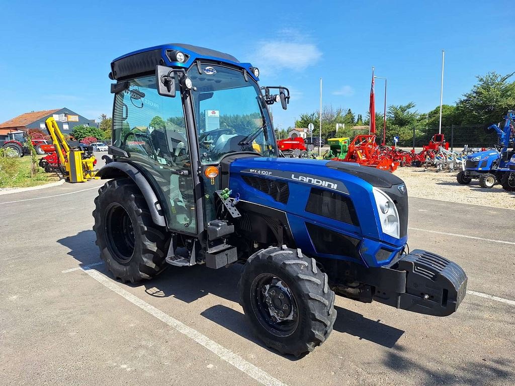 Weinbautraktor van het type Landini REX 4.100F, Gebrauchtmaschine in NOVES (Foto 2)